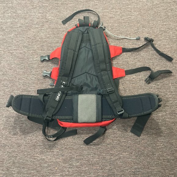 Dakine Heli Pack Ski Snowboard Backpack Rucksack Bag Hiking Red Black - Picture 3 of 10